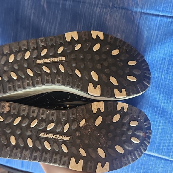 Skecher's Shape Ups - Picture 3 of 3